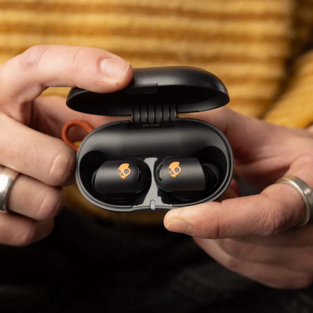 Black/Orange